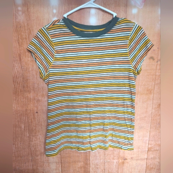 Universal Thread colorful striped t-shirt size small - Picture 1 of 2